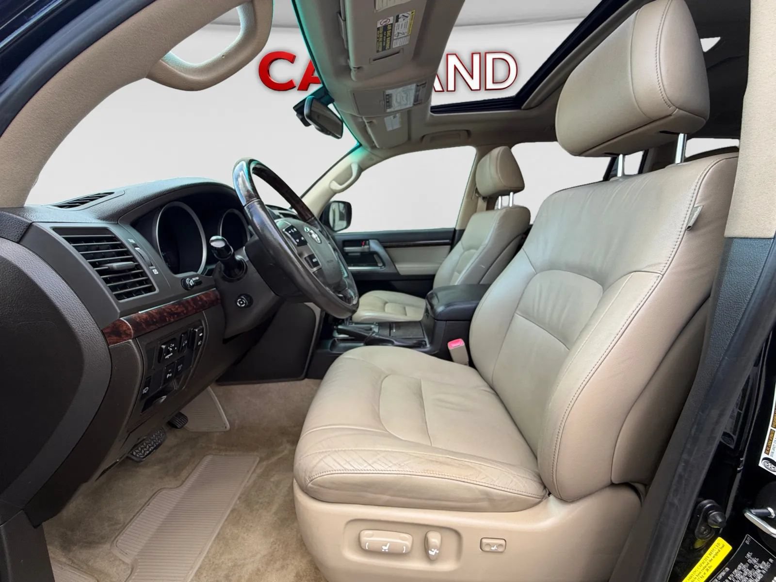 Used 2011 Toyota Land Cruiser AWD/4WD image 12