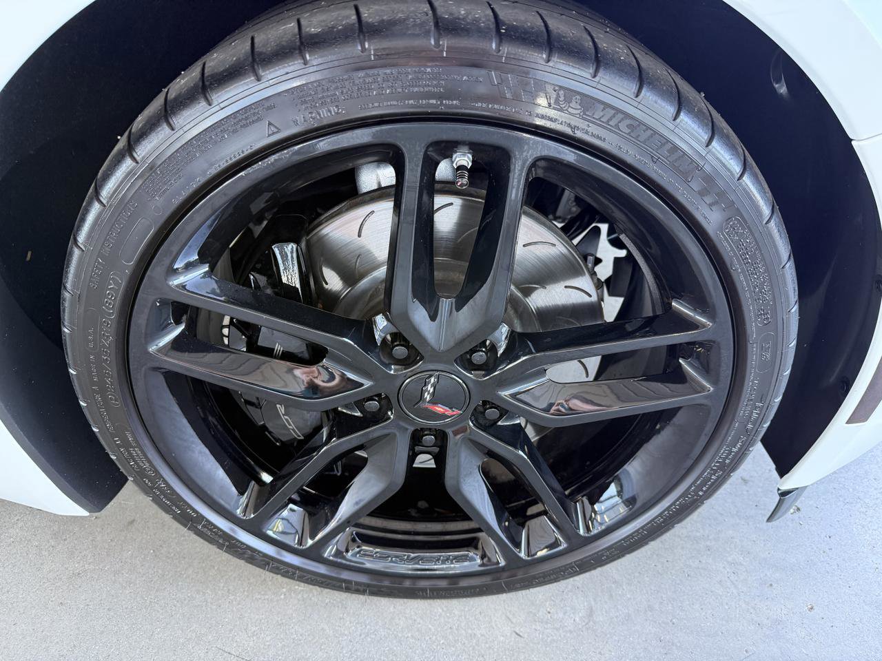 Used 2017 Chevrolet Corvette Stingray Coupe RWD image 41