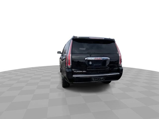 Used 2016 GMC Yukon XL Denali w/ Open Road Package image 9