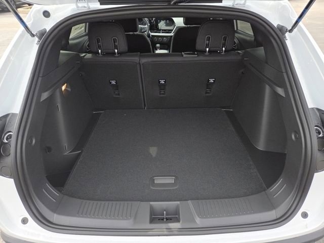 New 2026 Chevrolet Trax RS w/ Driver Confidence Package FWD image 21