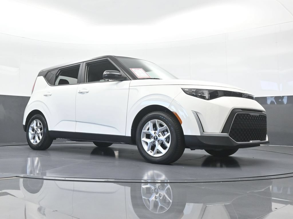 Used 2024 Kia Soul S FWD image 58