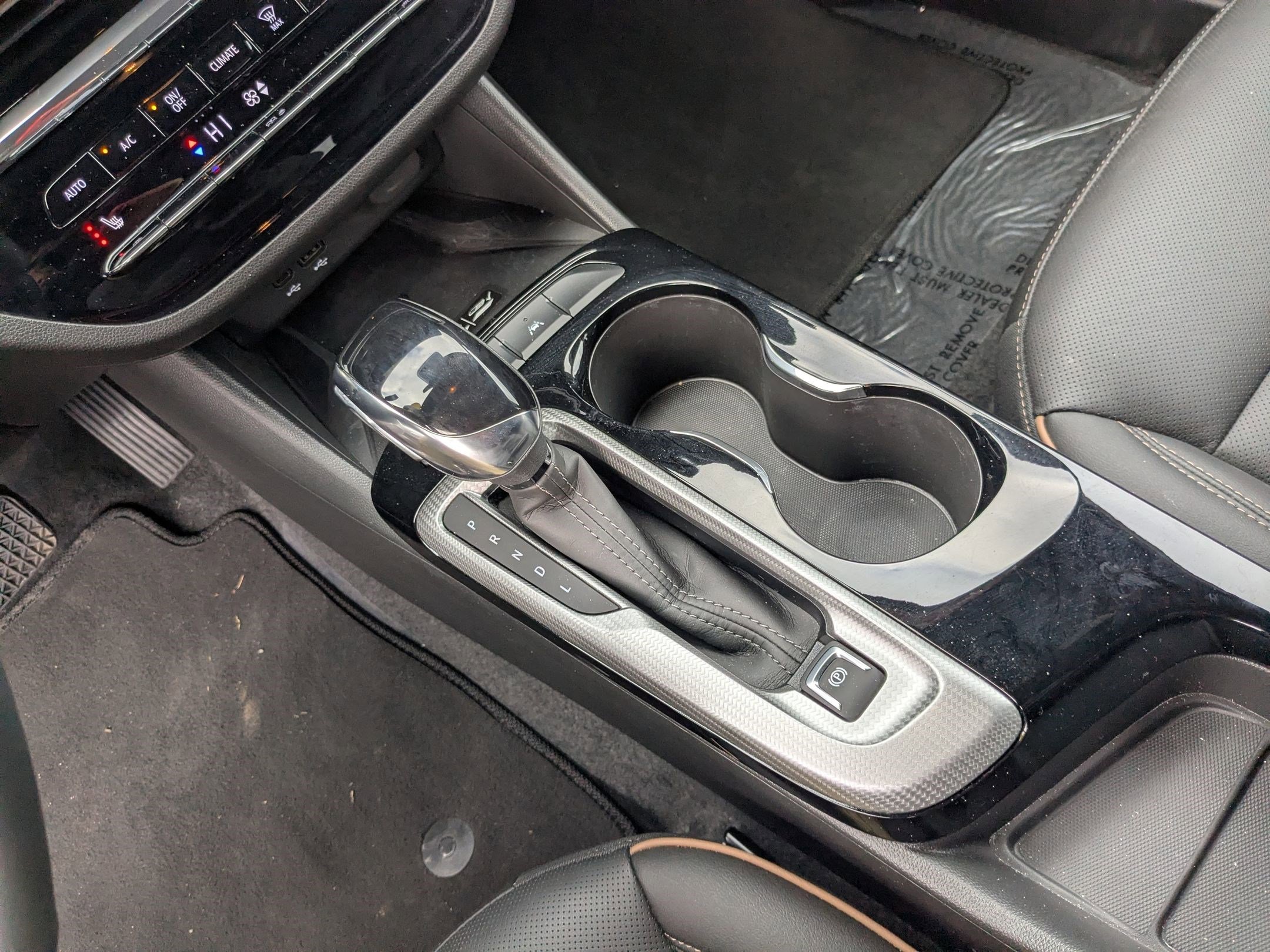 Used 2025 Buick Envista Avenir image 17