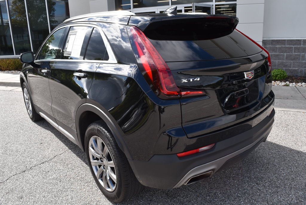 Used 2023 Cadillac XT4 Premium Luxury FWD image 5