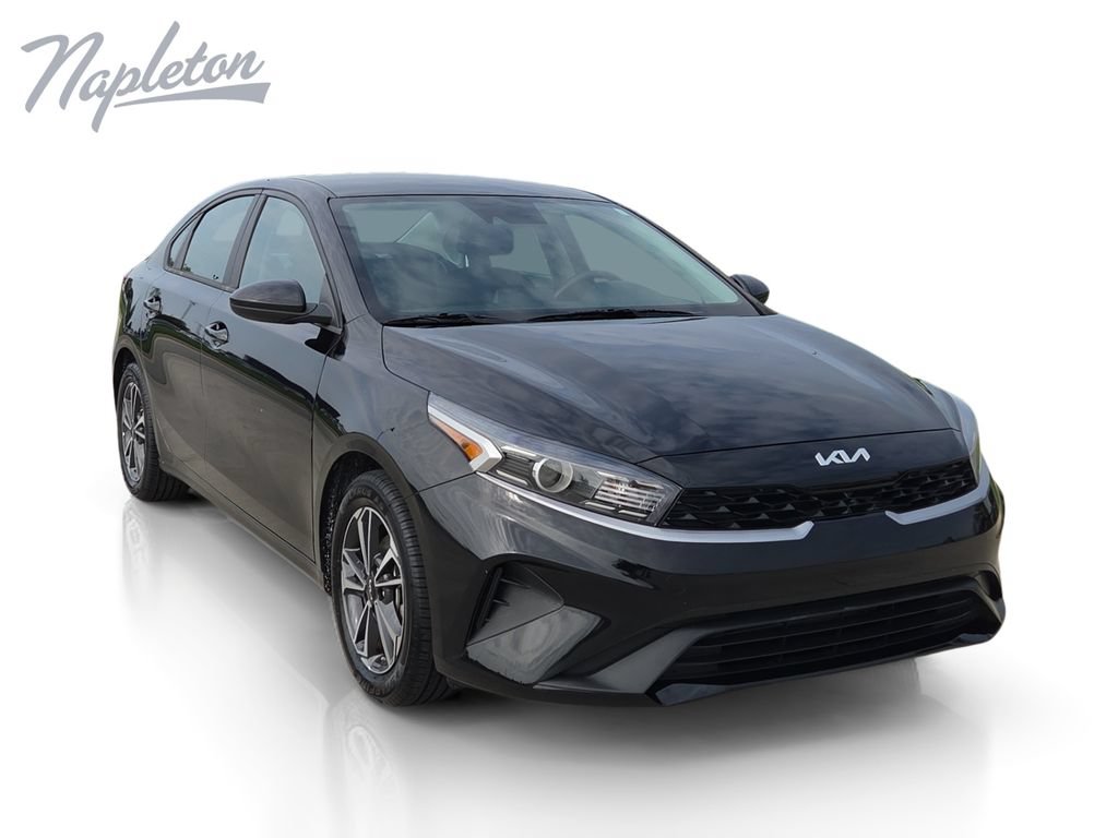 Used 2024 Kia Forte LXS FWD image 8