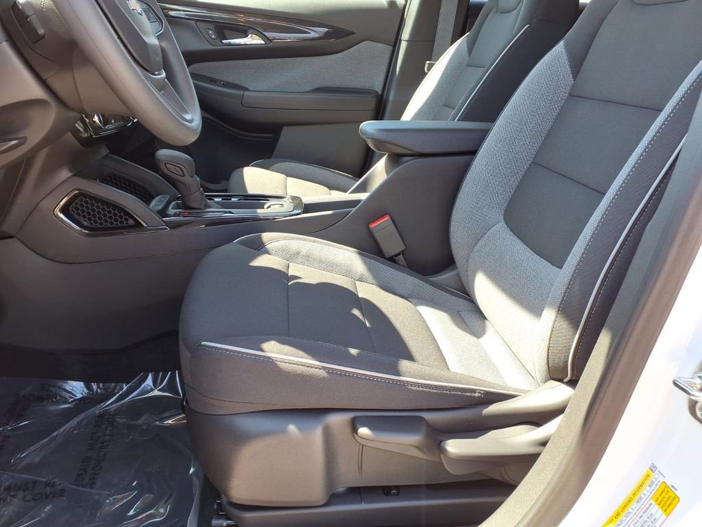 New 2026 Chevrolet TrailBlazer LT FWD image 23