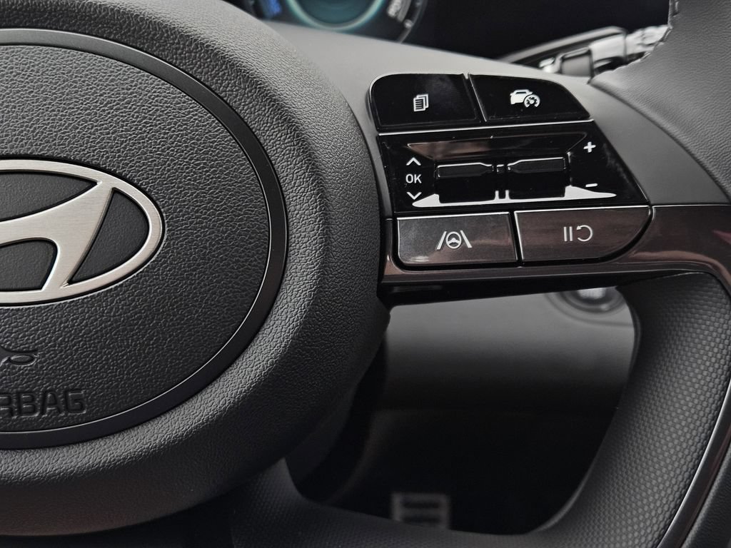 New 2026 Hyundai Elantra SEL FWD image 29