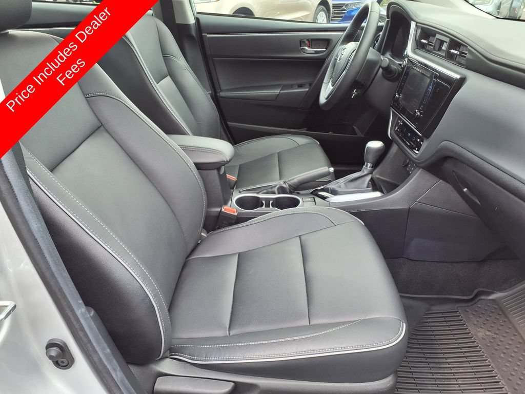 Used 2018 Toyota Corolla XLE FWD image 12