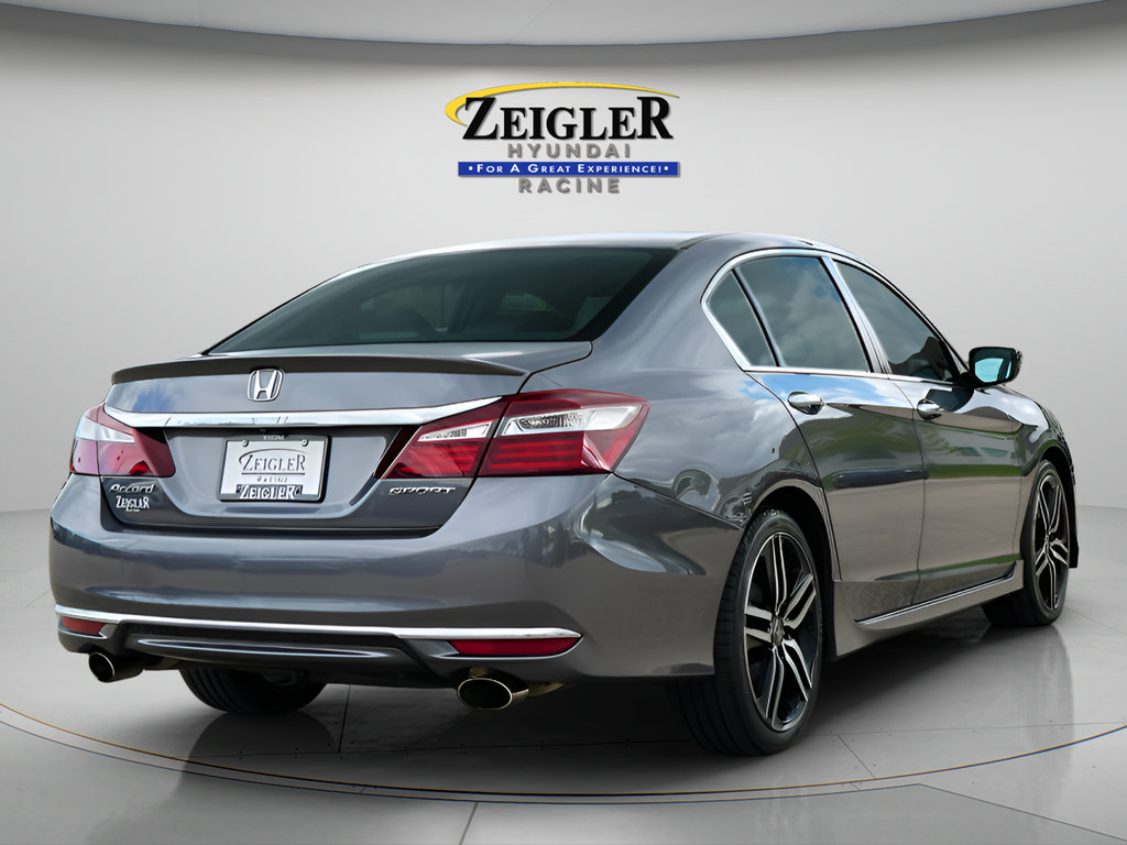 Used 2017 Honda Accord Sport image 7