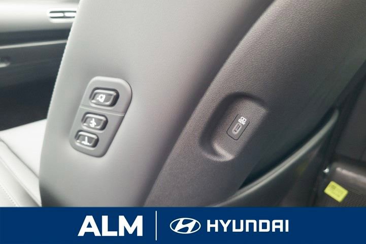 New 2026 Hyundai Palisade Calligraphy image 18