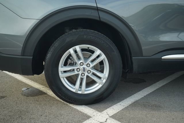 Used 2022 Ford Explorer XLT w/ Equipment Group 202A image 44