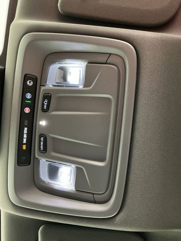 New 2026 Chevrolet Silverado 1500 LT AWD/4WD image 16