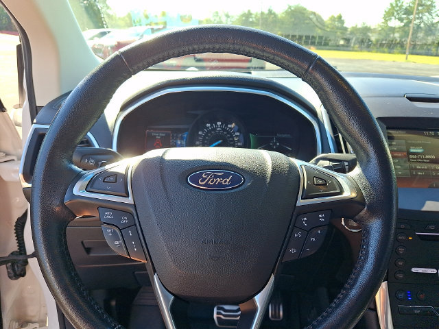 Used 2015 Ford Edge Sport w/ Equipment Group 401A FWD image 20