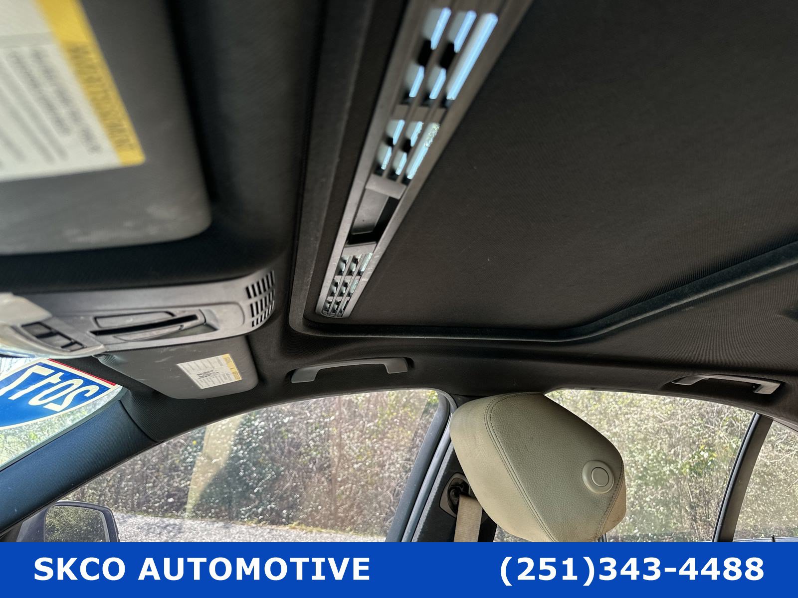Used 2017 BMW 330i xDrive Sedan w/ Premium Package AWD/4WD image 50