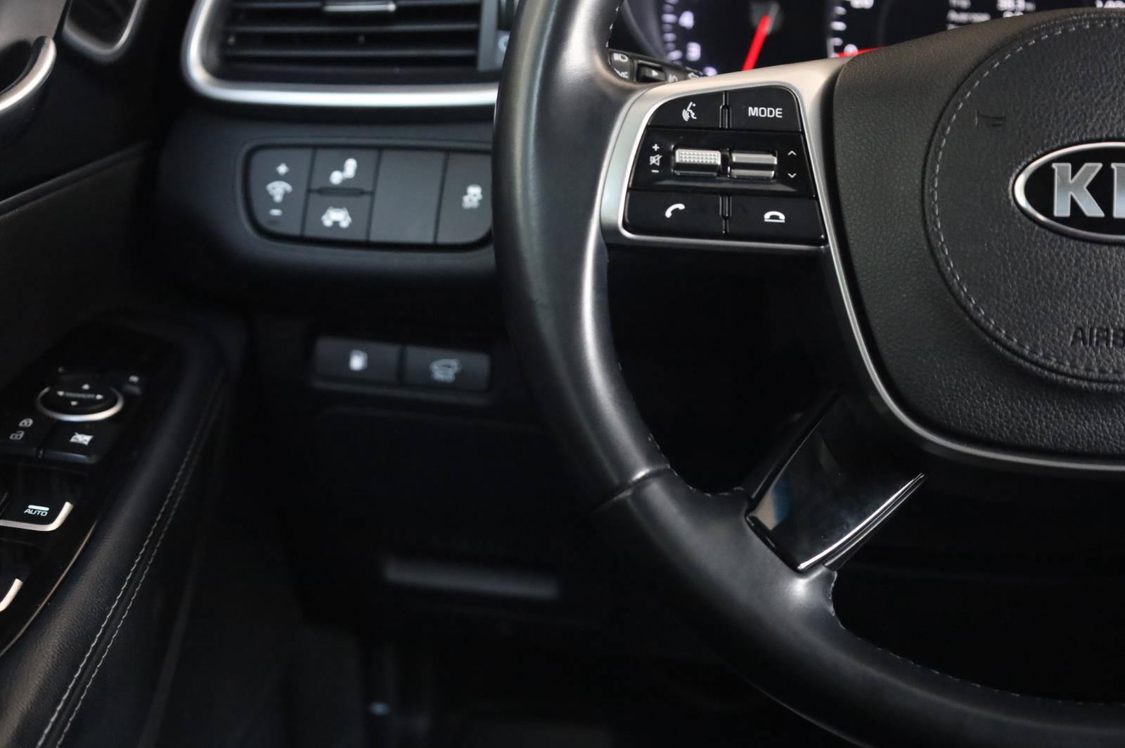Used 2019 Kia Sorento EX AWD/4WD image 33