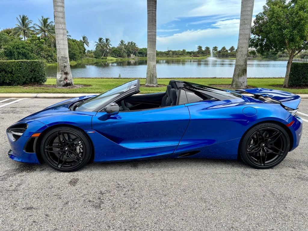 Used 2022 McLaren 720S Spider RWD image 13