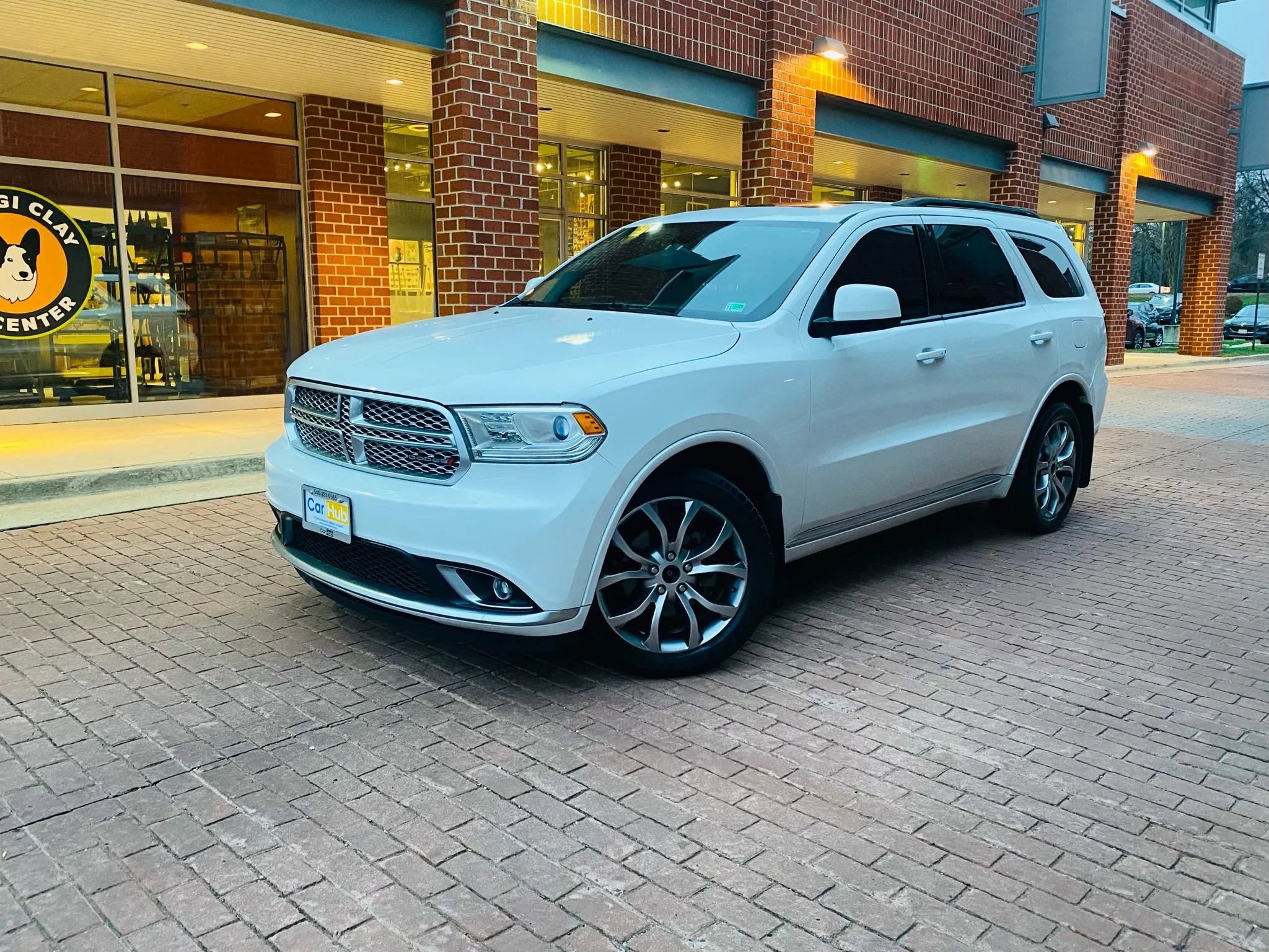 Used 2017 Dodge Durango SXT w/ Quick Order Package 23B image 3