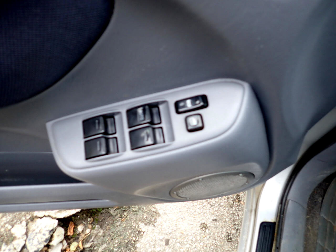 Used 2001 Toyota RAV4 4WD image 33