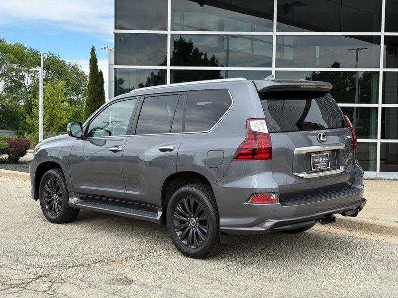 Used 2022 Lexus GX 460 Luxury w/ Sport Design Package AWD/4WD image 5