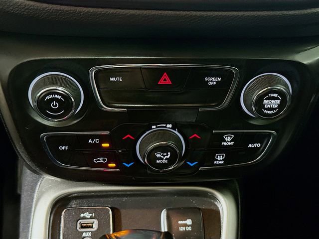 Used 2021 Jeep Compass Latitude FWD image 17