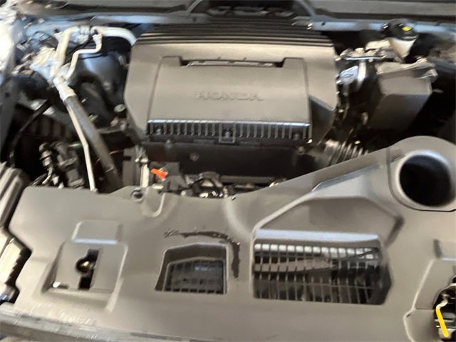 New 2025 Honda Pilot Sport image 13