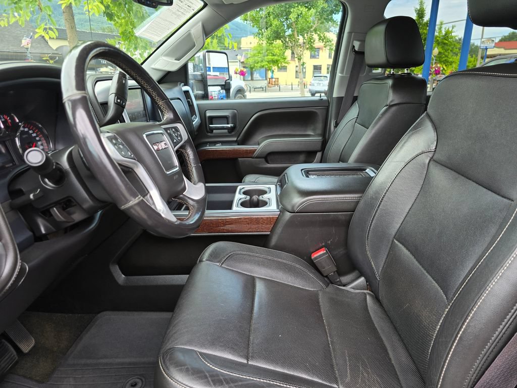 Used 2016 GMC Sierra 2500 SLT w/ Duramax Plus Package AWD/4WD image 25