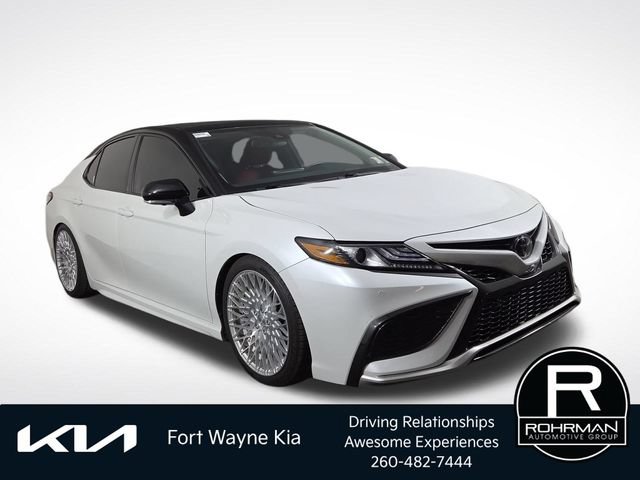Used 2023 Toyota Camry XSE w/ Navigation Package FWD image 5