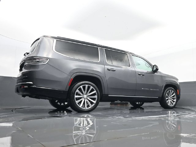 Used 2023 Jeep Grand Wagoneer L Series II AWD/4WD image 33