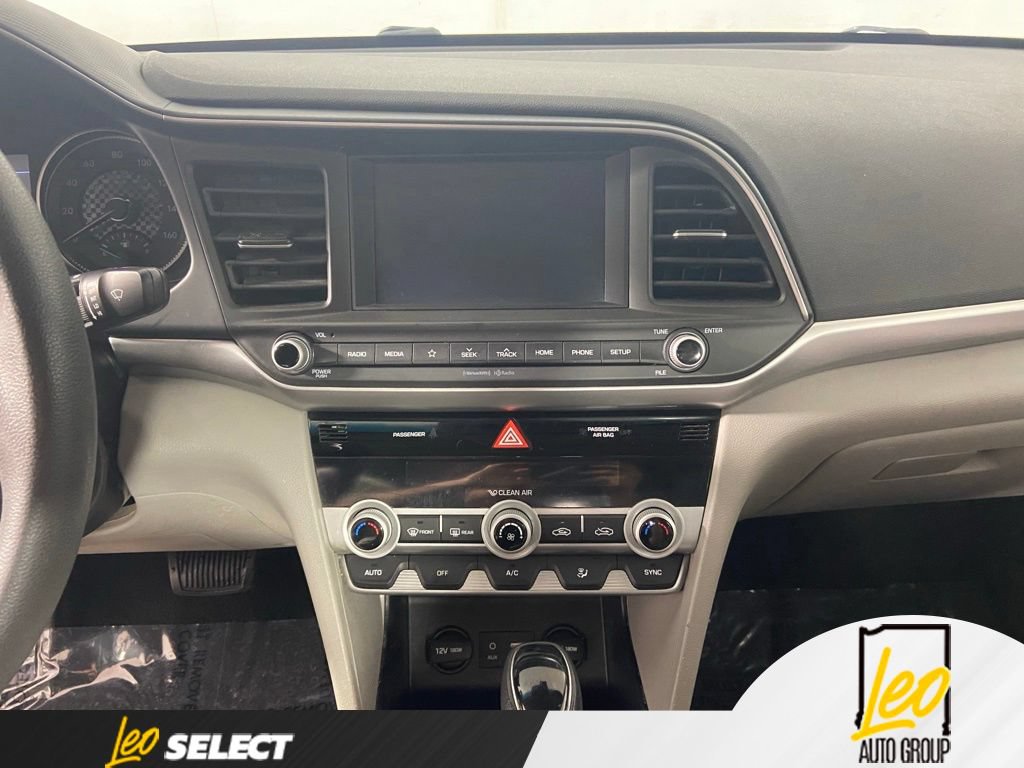 Used 2020 Hyundai Elantra SEL FWD image 14