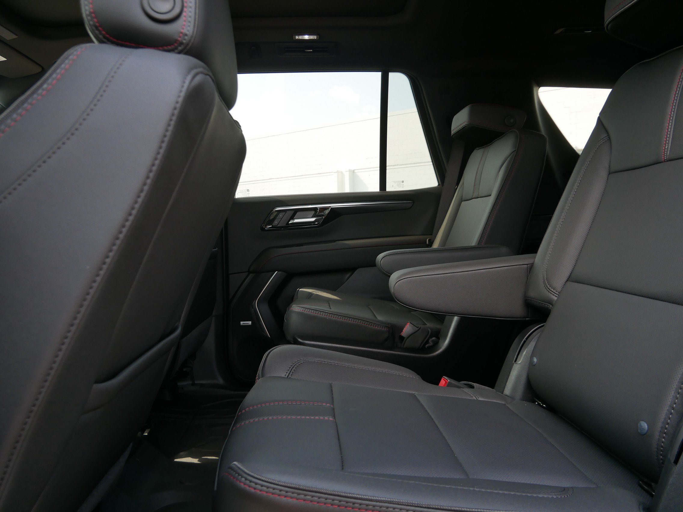 New 2026 Chevrolet Tahoe RST w/ Advanced Technology Package AWD/4WD image 5