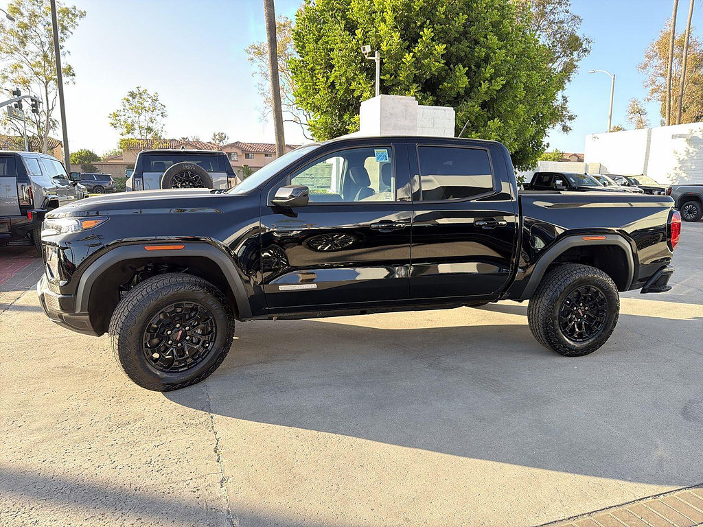 New 2026 GMC Canyon Elevation w/ Convenience Package RWD image 8
