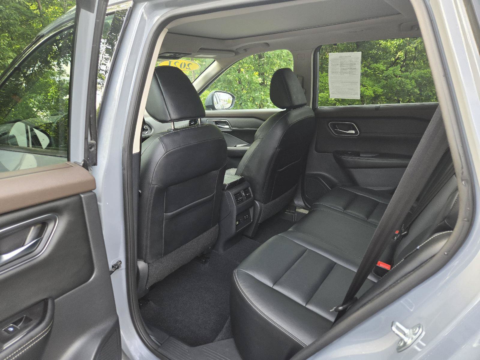 Used 2021 Nissan Rogue SL FWD image 27