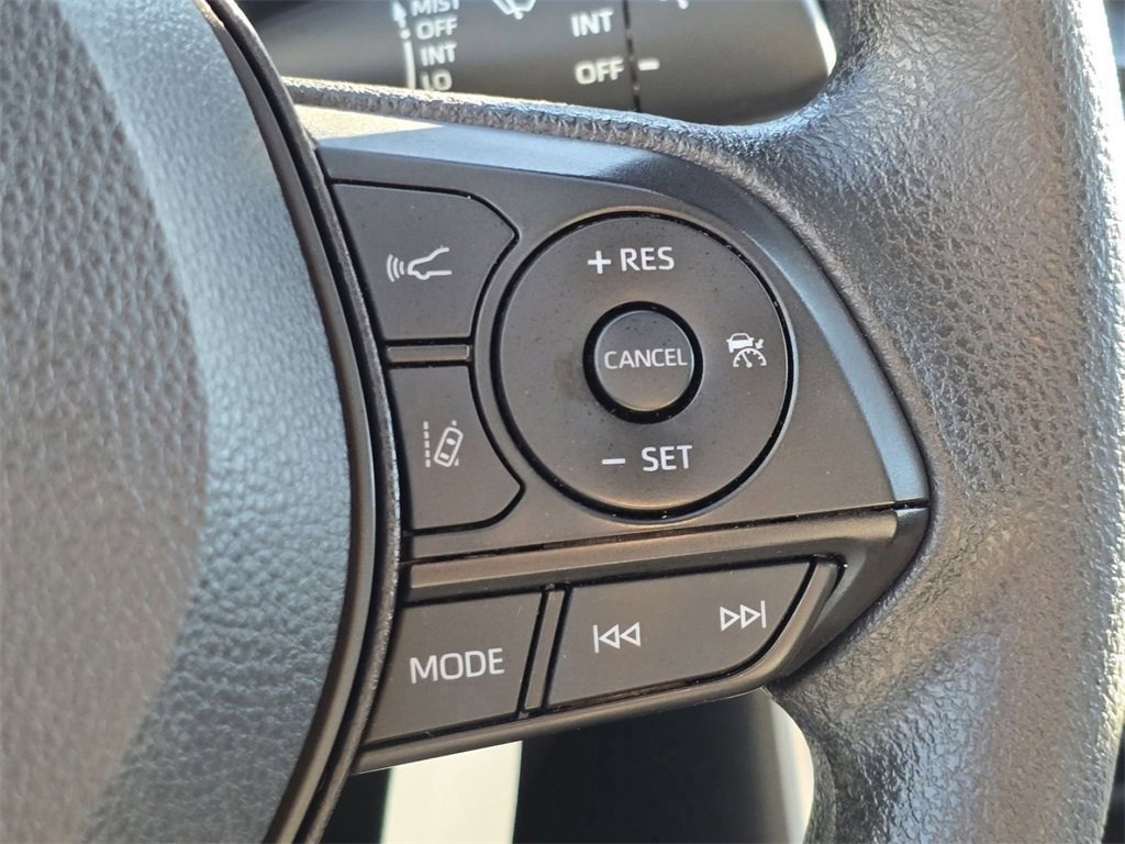 Used 2024 Toyota RAV4 LE image 27