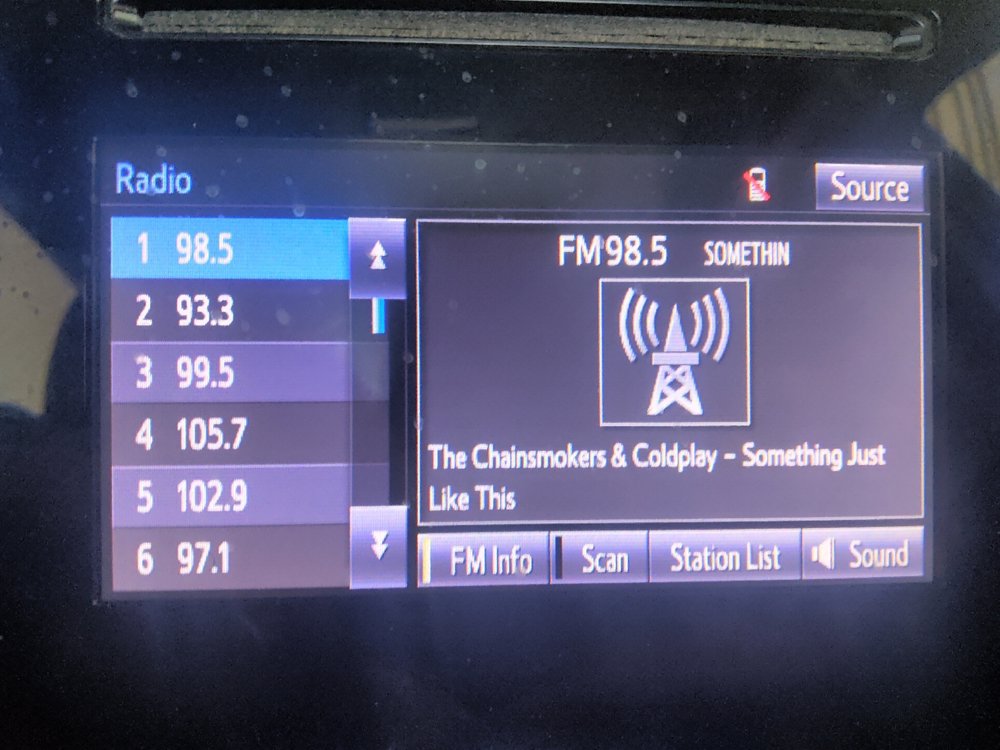 Used 2018 Toyota Corolla LE FWD image 25
