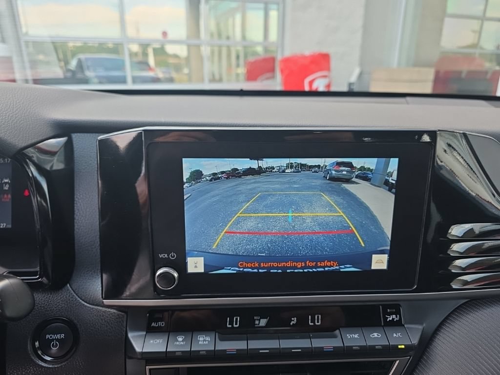 Certified 2025 Toyota Camry SE FWD image 20