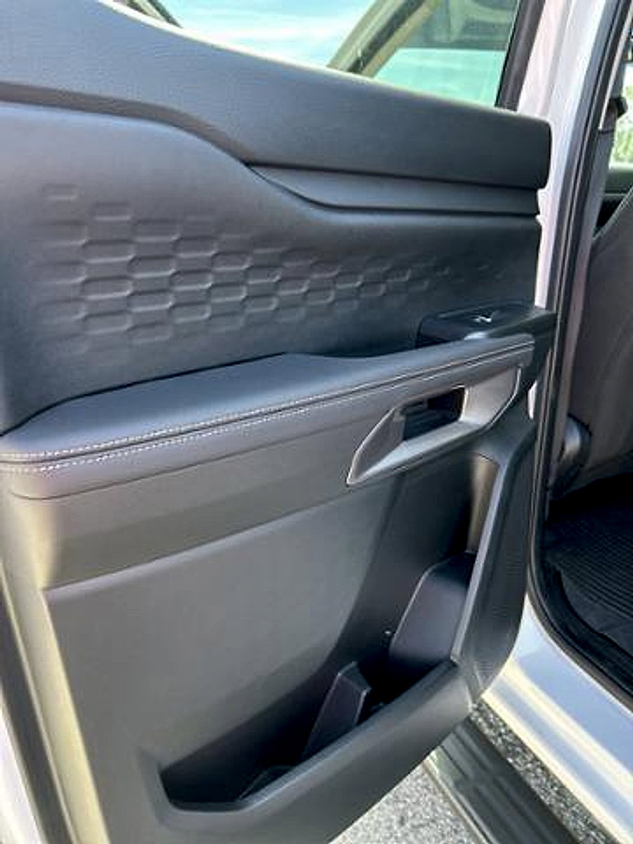 Used 2024 Ford Ranger XLT w/ FX4 Off-Road Package image 26