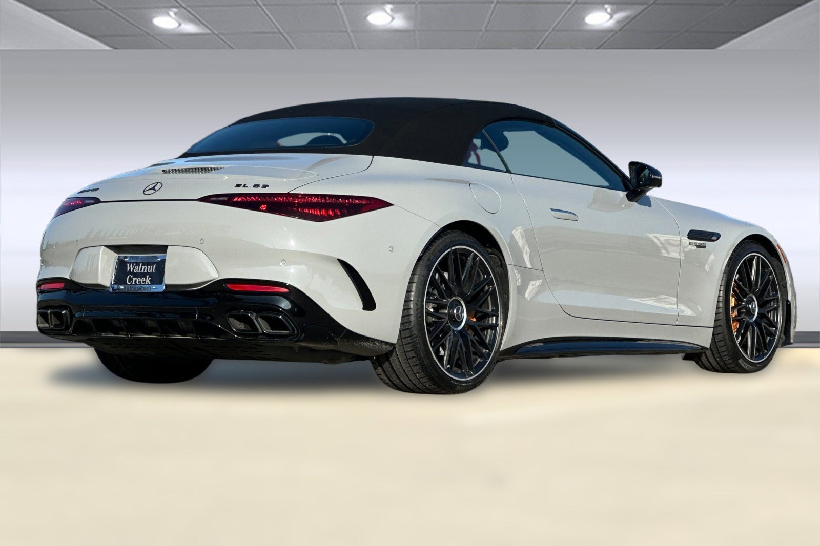 Certified 2022 Mercedes-Benz SL 63 AMG 4MATIC image 8