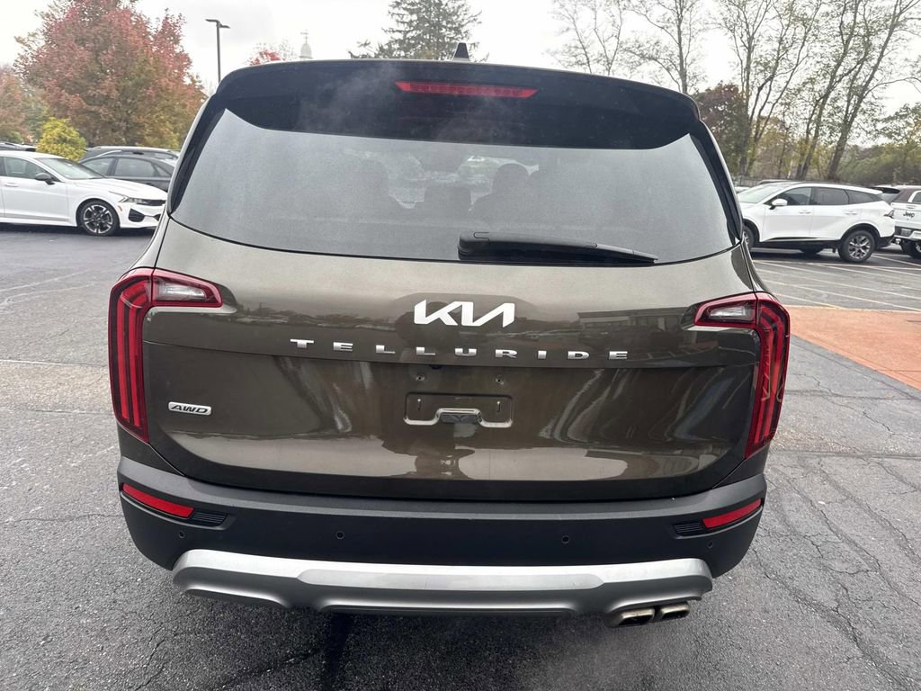 Used 2022 Kia Telluride EX image 4