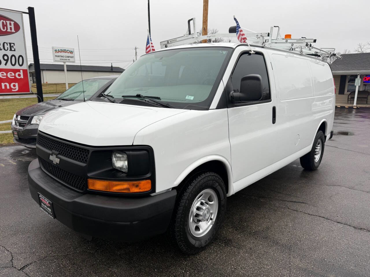 Used 2015 Chevrolet Express 2500 image 2