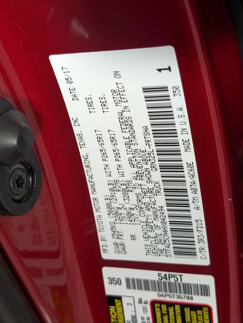 Used 2017 Toyota Tacoma TRD Sport w/ Tow Package RWD image 34
