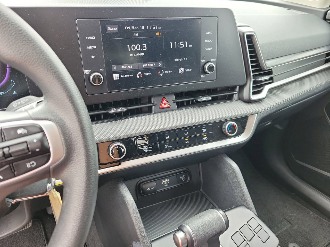 Used 2025 Kia Sportage LX image 22