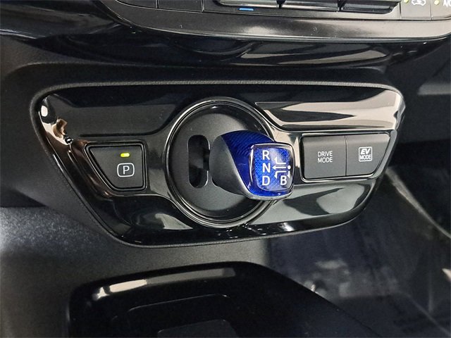 Used 2022 Toyota Prius XLE image 31