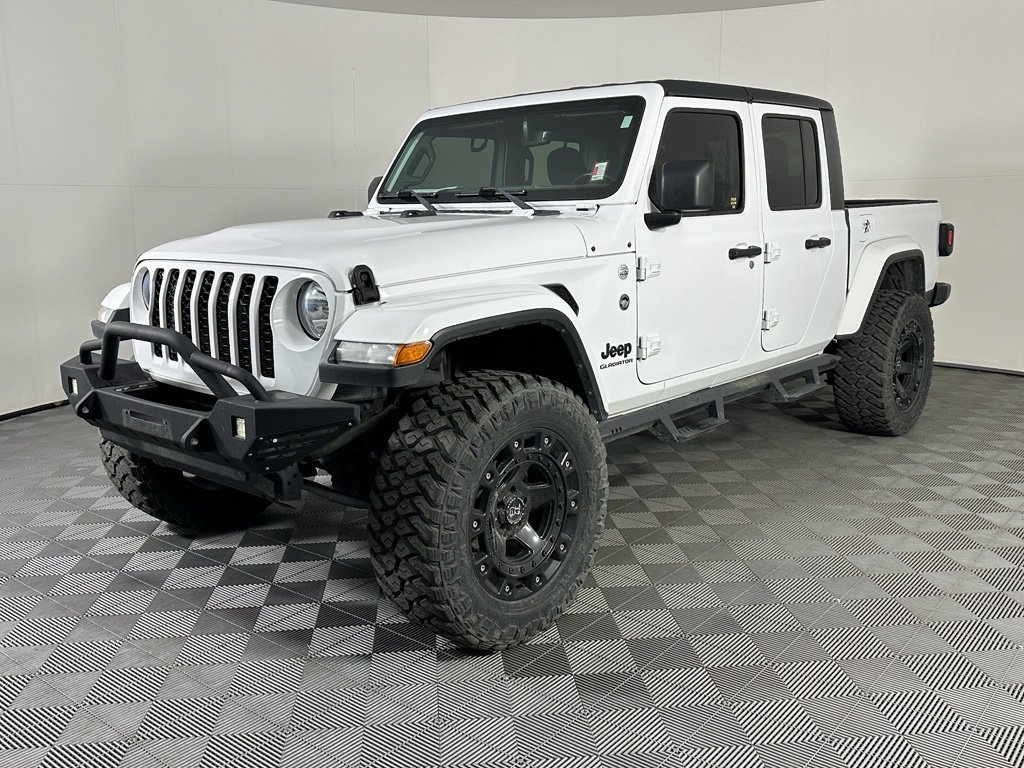 Used 2021 Jeep Gladiator Sport image 2