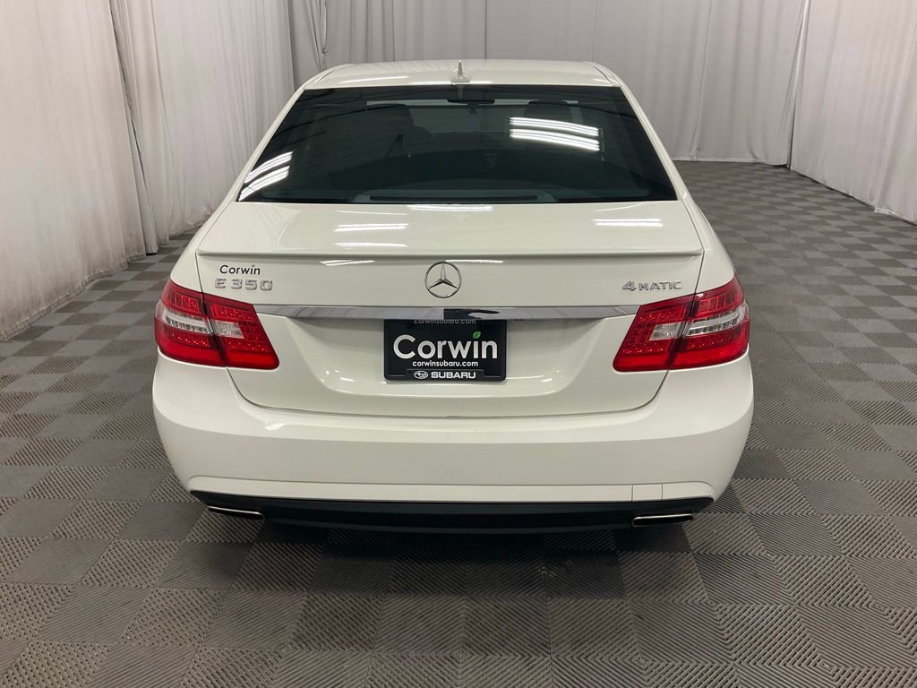 Used 2011 Mercedes-Benz E 350 4MATIC Sedan image 5