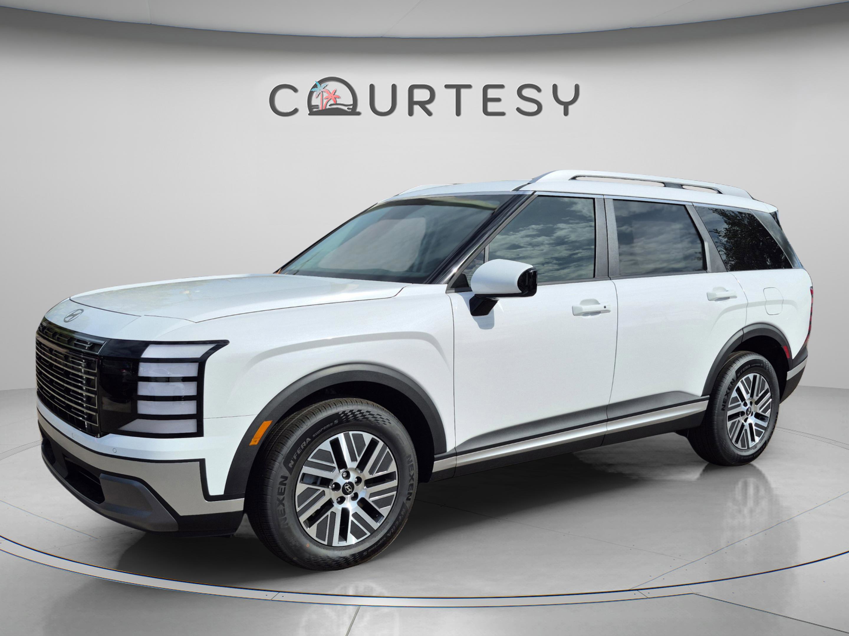 New 2026 Hyundai Palisade FWD Hybrid image 1