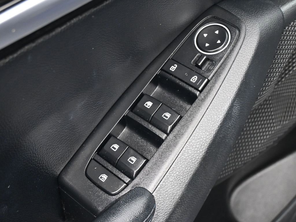 Used 2023 Kia Seltos S image 13