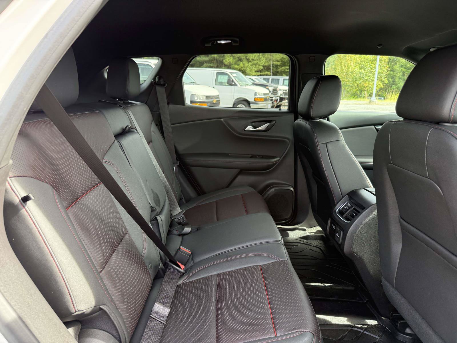 Certified 2024 Chevrolet Blazer RS w/ Driver Confidence II Package AWD/4WD image 16