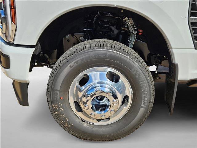 New 2026 Ford F350 Platinum image 10
