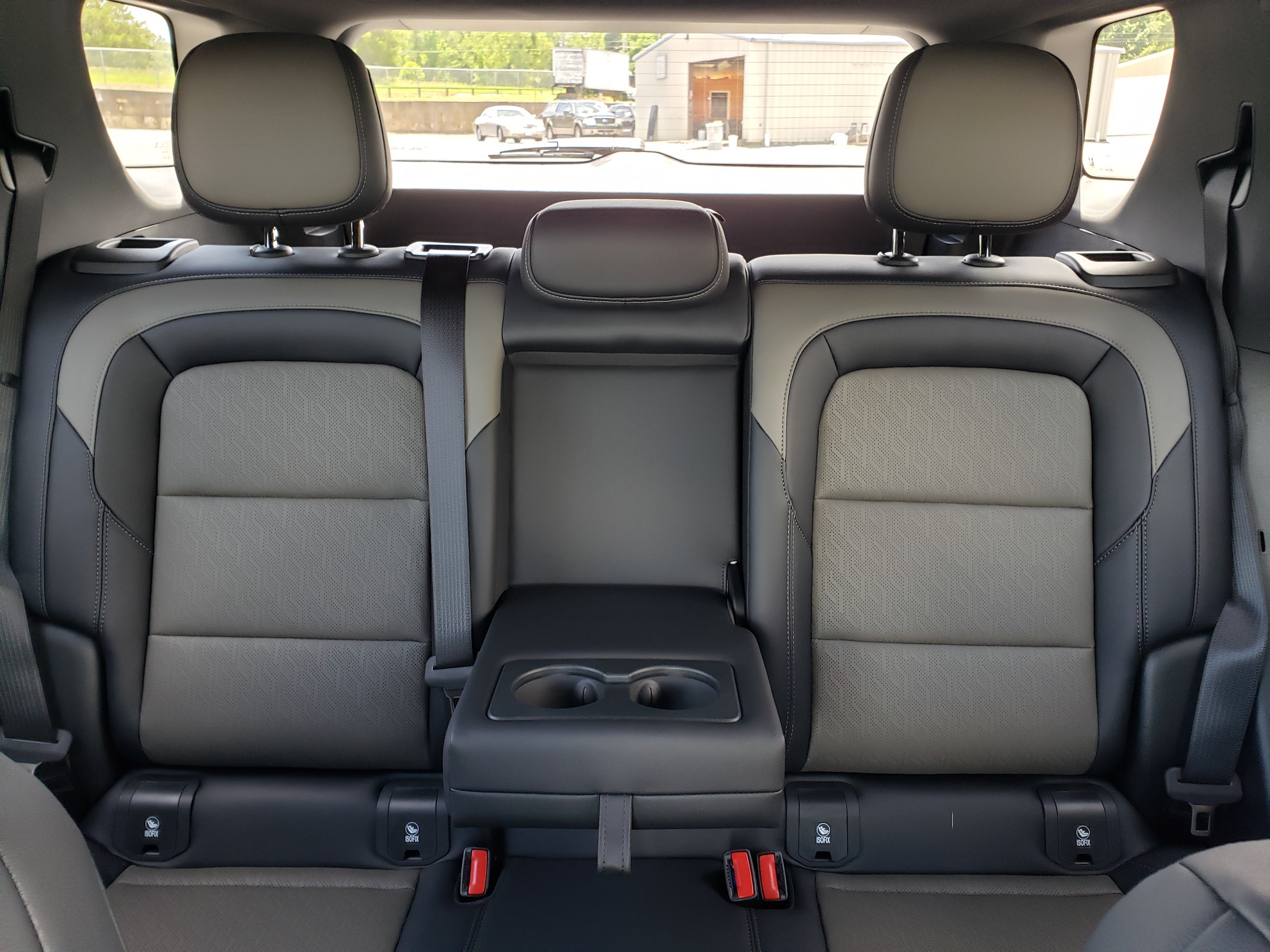 New 2026 Chevrolet Equinox LT w/ Convenience Package II FWD image 27