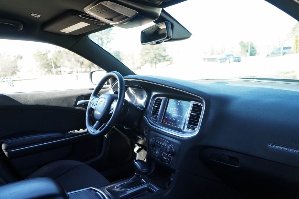 Used 2019 Dodge Charger R/T RWD image 34
