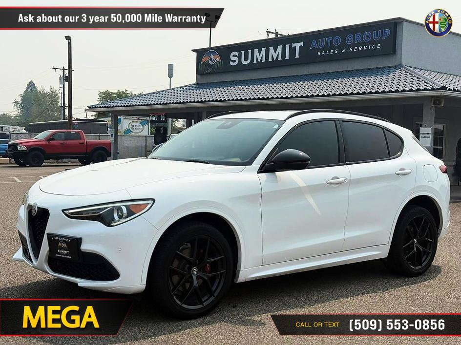 Used 2020 Alfa Romeo Stelvio Ti w/ Nero Edizione AWD/4WD image 3